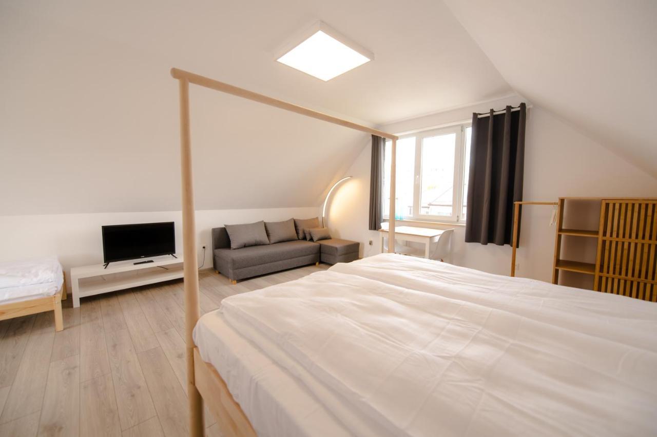 Pixel Guesthouse Тыргу-Секуеск Экстерьер фото